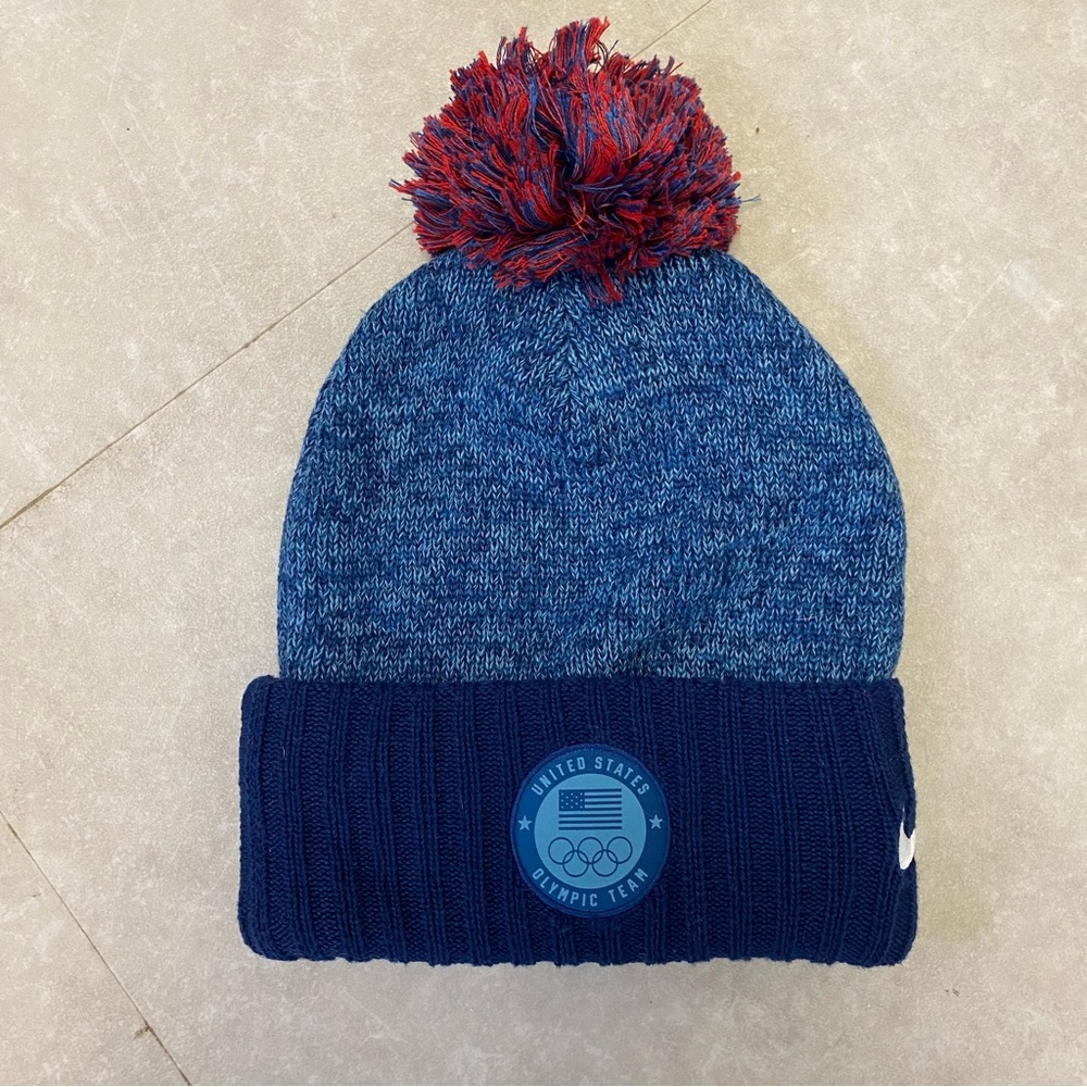 Nike team USA winter hat